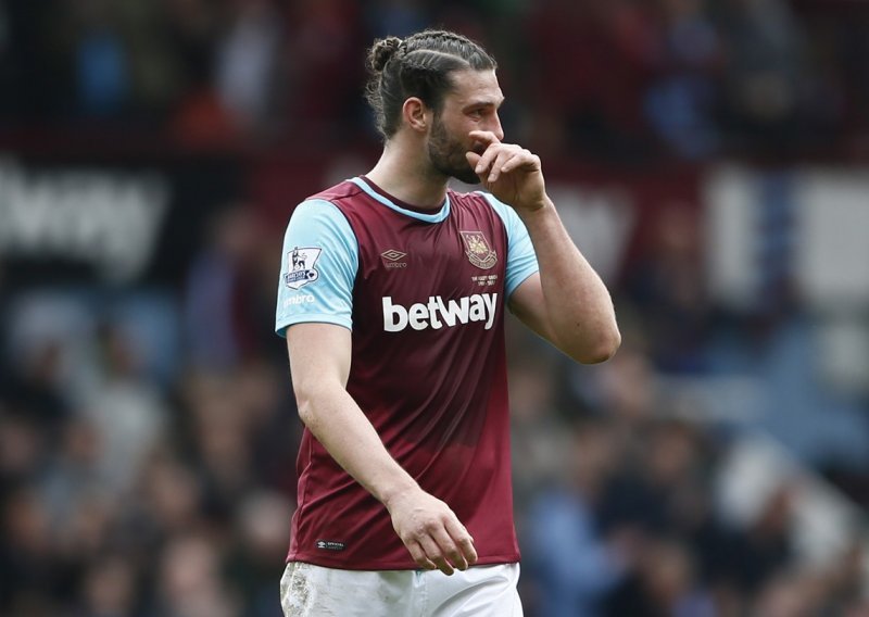 West Ham i Bilić u šoku zbog svoje zvijezde; oružana pljačka...