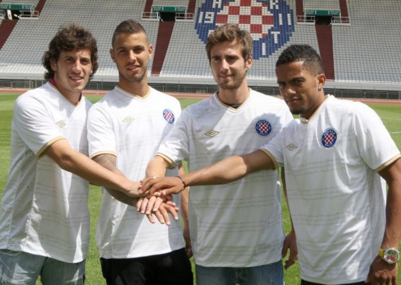 Hajduk predstavio četvoricu novih igrača