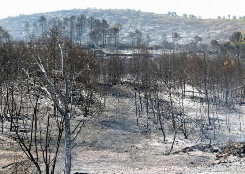 Na Braču mirno; nema otvorene vatre i dima