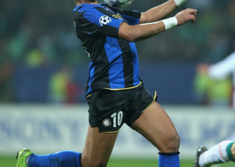 Adriano i Inter raskidaju ugovor