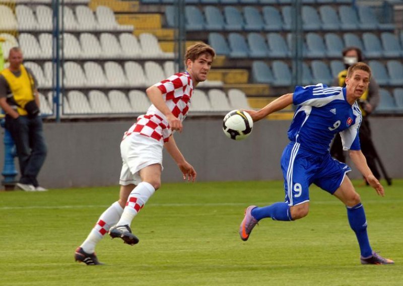 Jakub Sylvestr potpisao za Dinamo