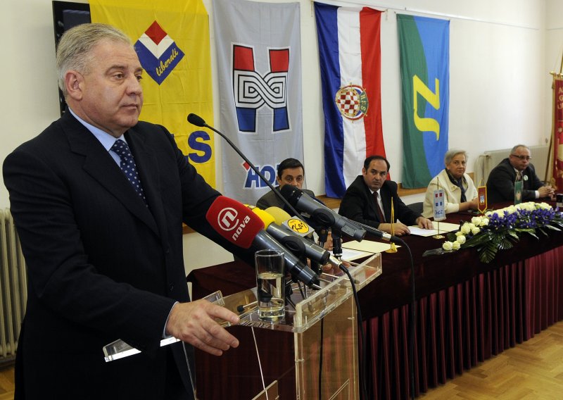 'Hrvatska u EU i ako se ne riješi pitanje granica'