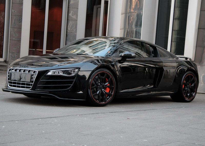 Audi R8 Hyper Black Edition – kad izgled ne vara