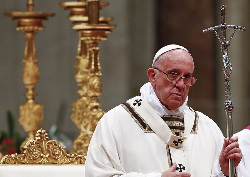 Papa Franjo slavio Jubilej obitelji
