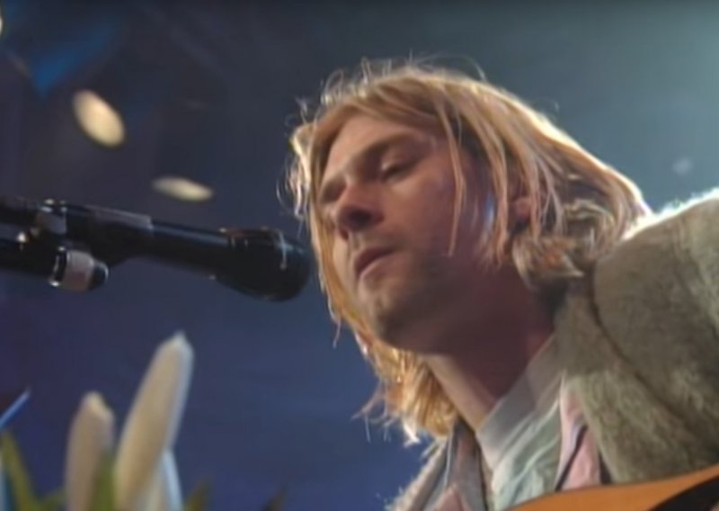 Na današnji dan prije 22 godine Nirvana je objavila svoj legendarni akustični album