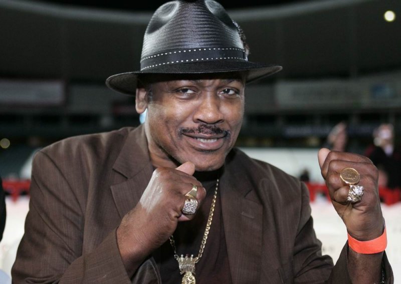 Umrla boksačka legenda Joe Frazier