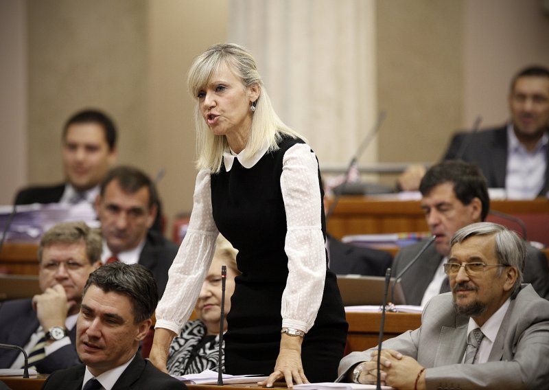 'Nije HDZ na križnom putu, već cijela Hrvatska'