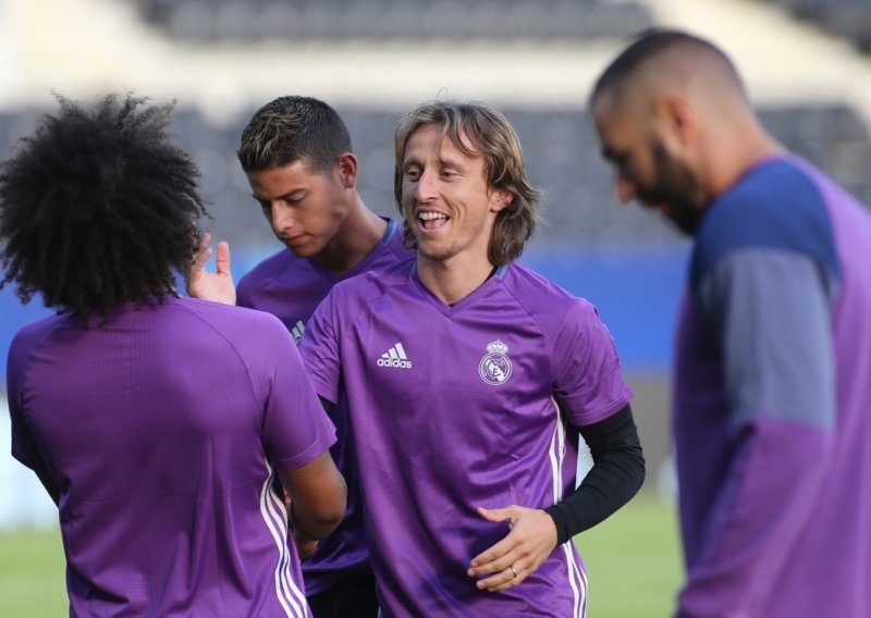 Modrić na treningu pokazao da Čačić ne mora brinuti!