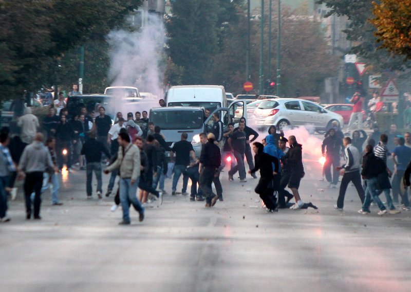 Torcida napustila Sarajevo, svi su živi