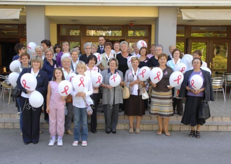 Obilježen Dan ružičaste vrpce