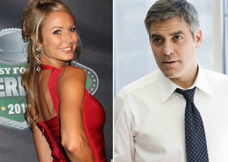 Stacy Keibler želi preko Clooneyja doći do Brada Pitta?
