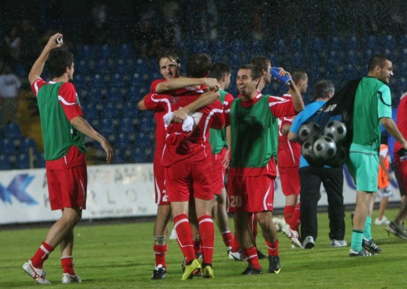 Slavonski derbi osakaćen ozljedama i kartonima