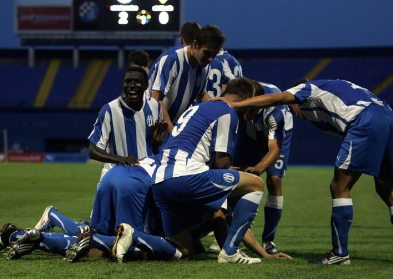 Može li neporaženi Osijek zaustaviti zahuktali Dinamo?