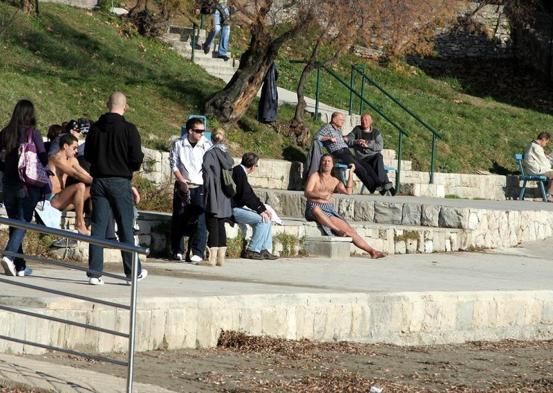 Na Bačvicama premlaćen 32-godišnji Srbin