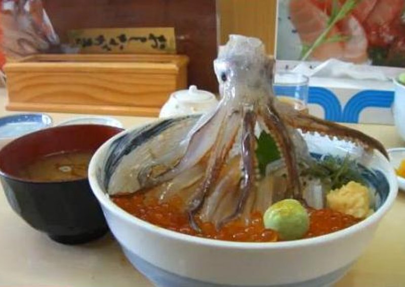 Japanski restoran vraća hobotnice iz mrtvih