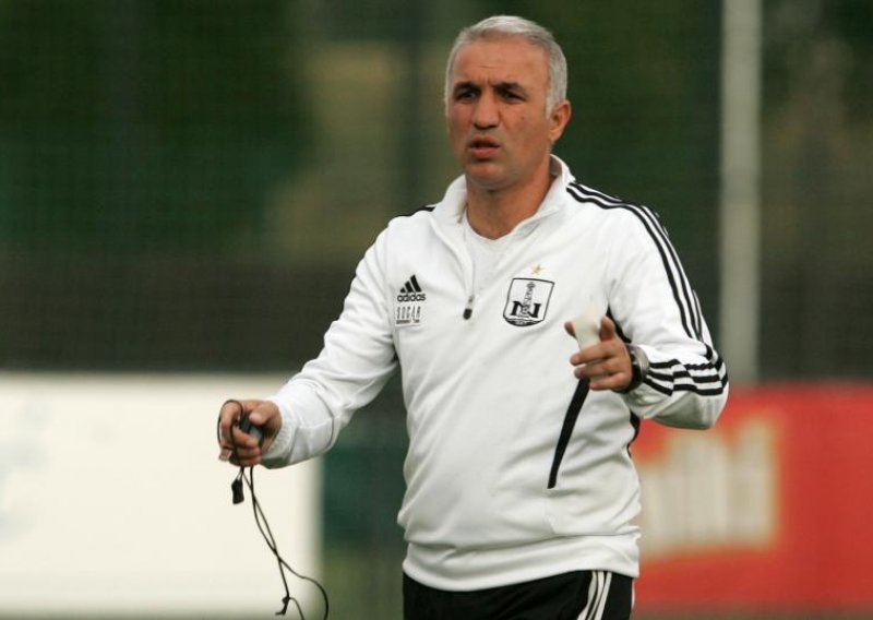 Trener Neftchija upozorava: Ništa nije gotovo