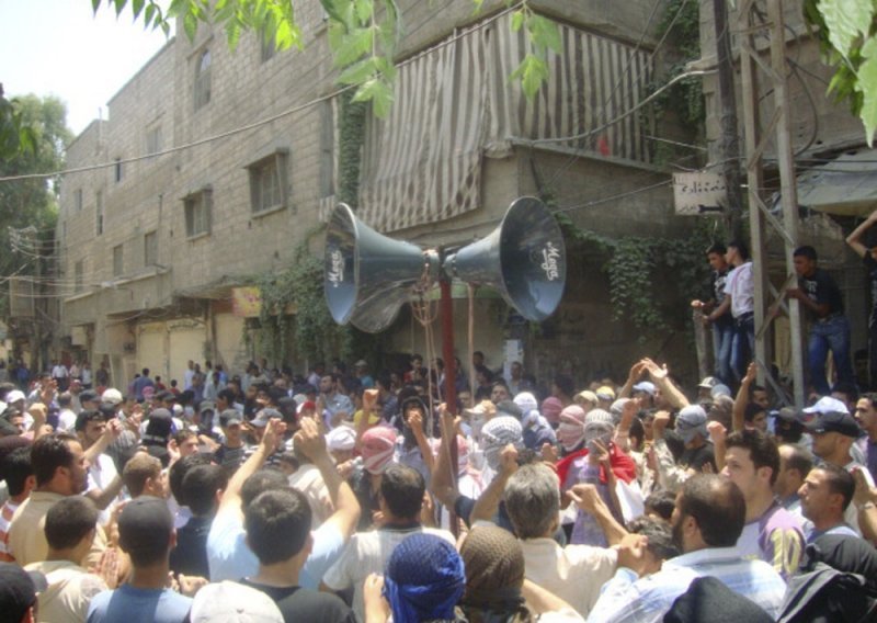 Napad na veleposlanstva u Damasku