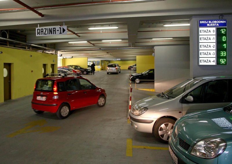 Od jeseni jeftiniji parking u zagrebačkim garažama