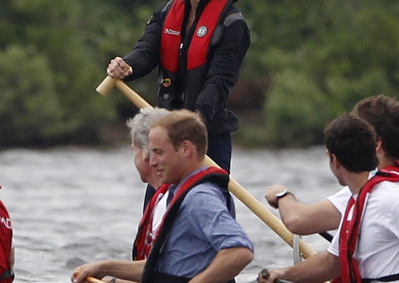 Pogledajte kako William i Kate veslaju