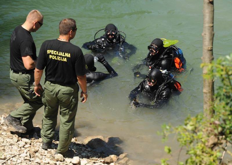 Obitelj Antoniju traži i po EU lecima na 10 jezika