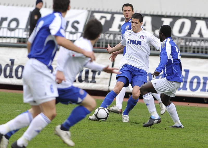 Hajduk prihvatio milijun za Juricu Buljata