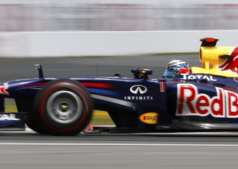 Vettel opet starta prvi, drugi Alonso