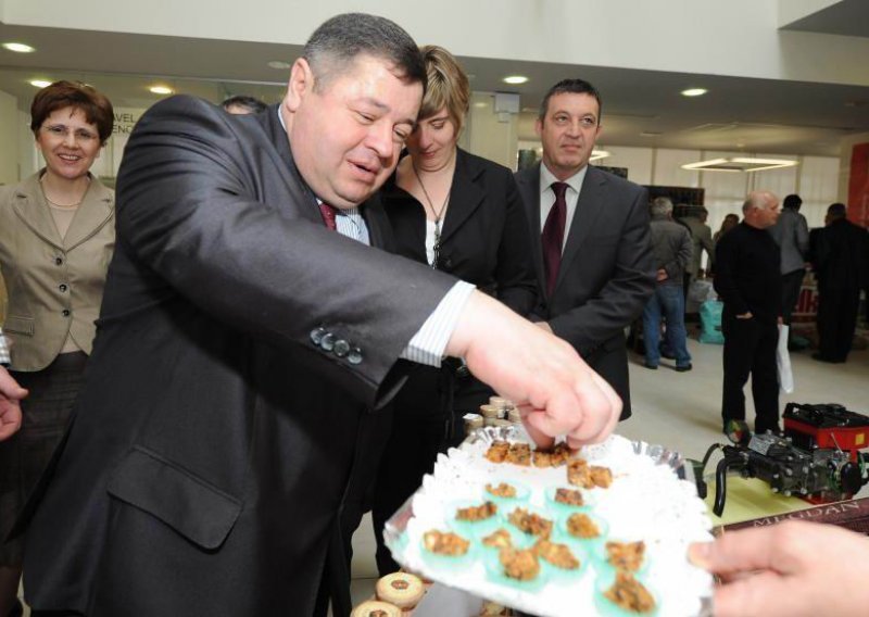 Cobankovic: Domestic vegetables are safe for consumption