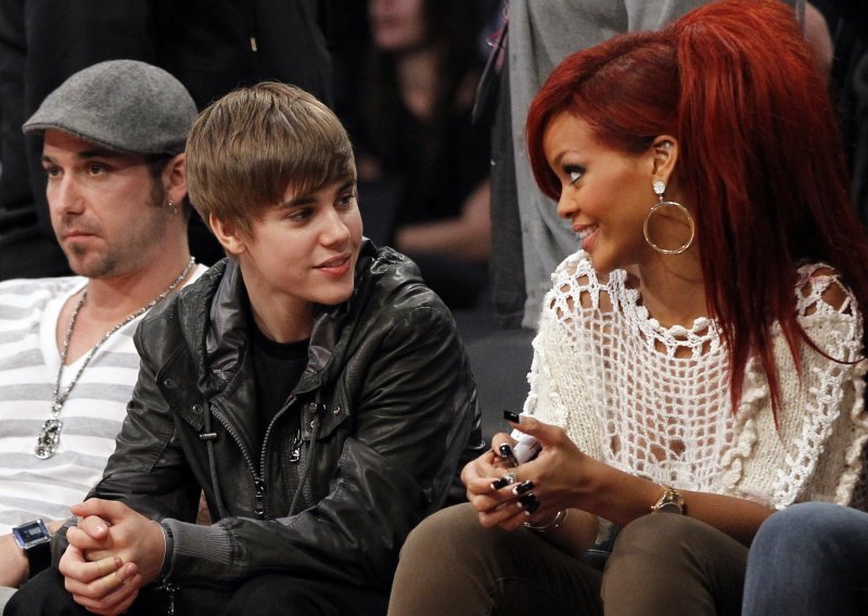 Bieber proganjao Rihannu na dodjeli nagrada