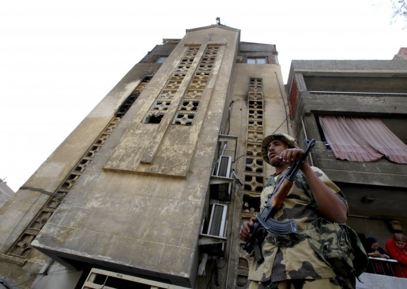 15 mrtvih u sukobima Kopta i muslimana