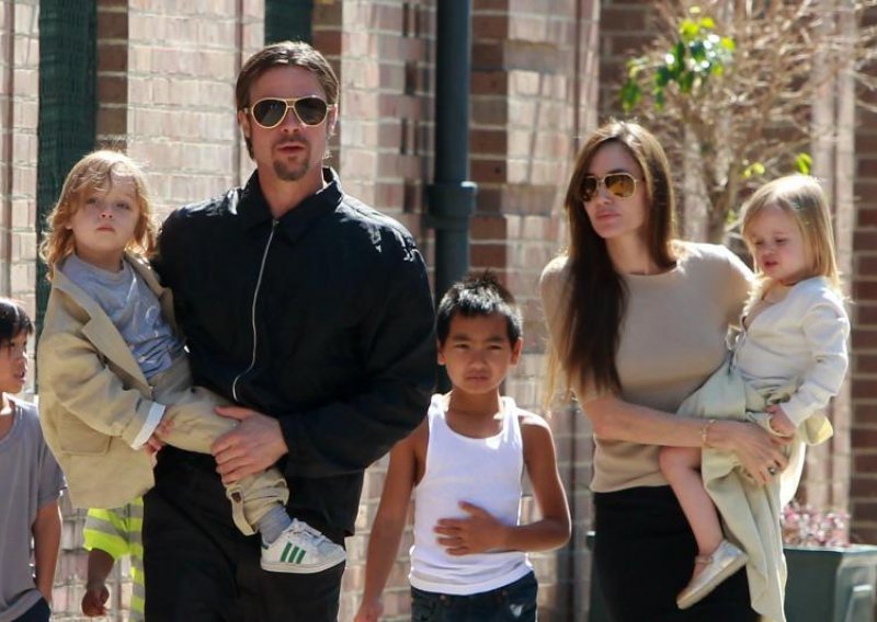 Brad Pitt učio kuhati od Golog kuhara