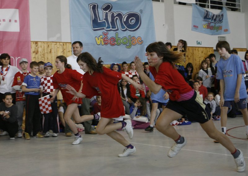 Lino višebojac u OŠ Antuna Bauera