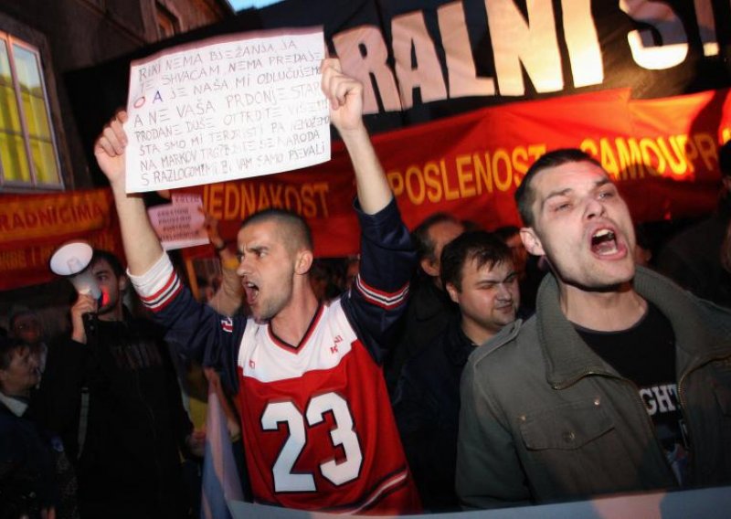 Protesters hold yet another anti-gov't rally in Zagreb