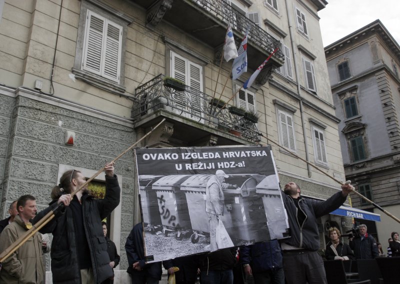 Pogledajte kako se prosvjedovalo diljem Hrvatske