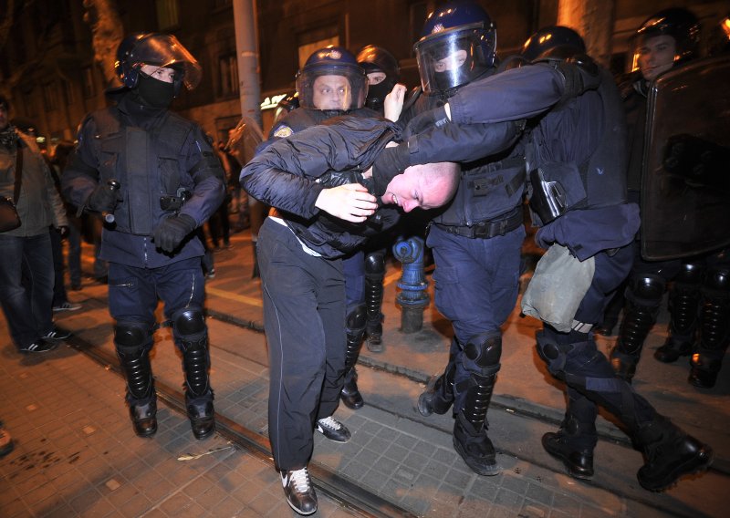 Seven people detained during anti-gov't demonstration in Zagreb