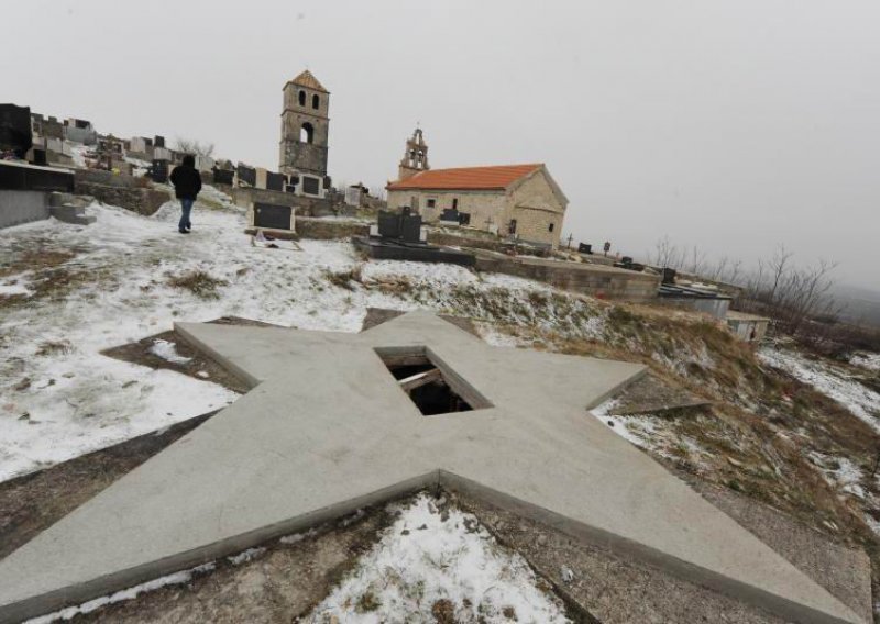 68-godišnjak naručio zvijezdu petokraku