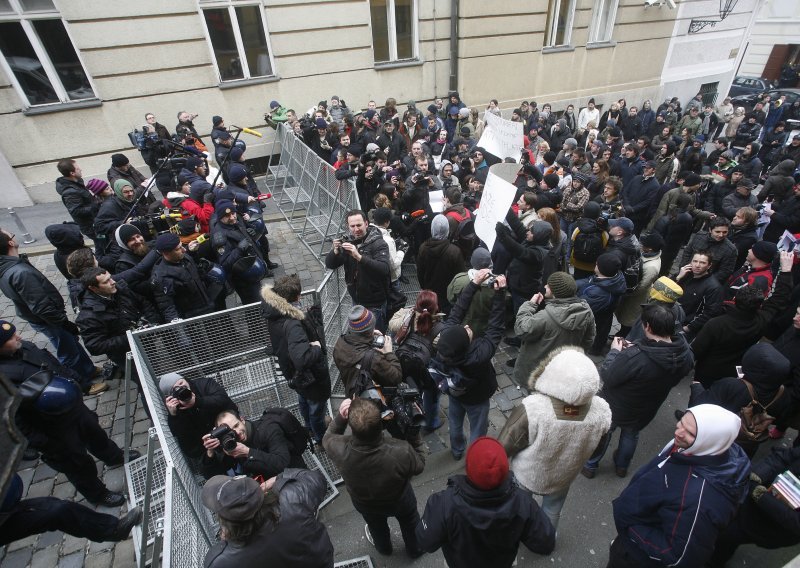 Anti-gov't rallies in Zagreb, Split, Rijeka, Pula, Slavonski Brod