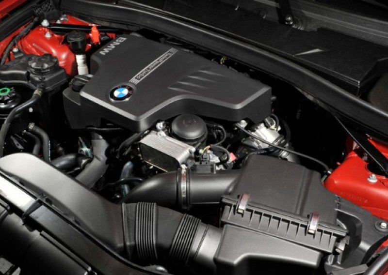 BMW će turbopuniti sve četverocilindraše