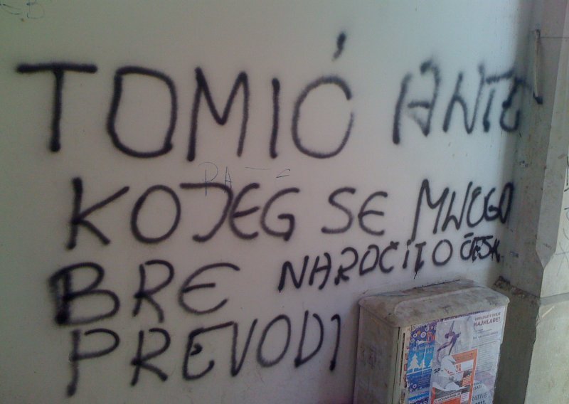 Ante Tomić na udaru grafitera