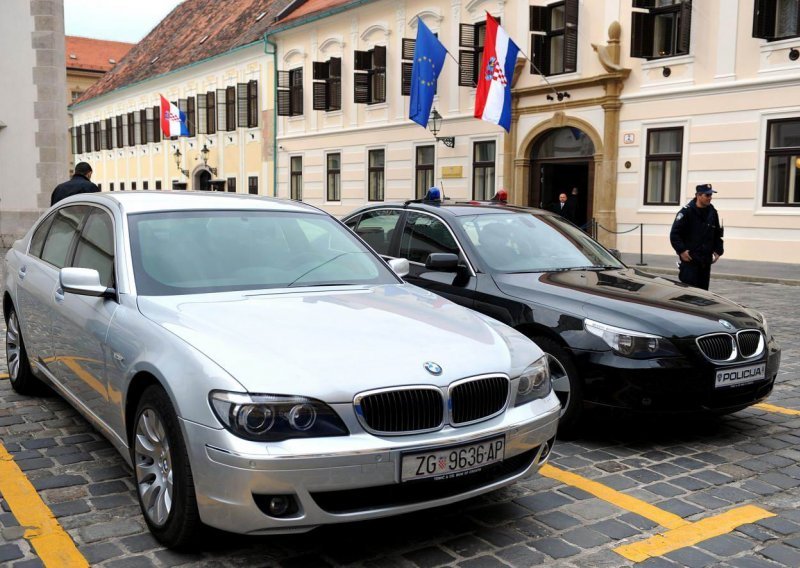 Sanader u četiri godine promijenio čak četiri BMW-a?