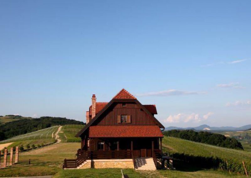 Na kontinentu turisti su čudnovata pojava