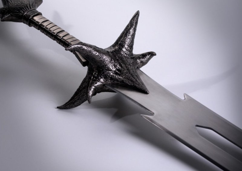 Proizvedene replike mačeva iz Dragon Agea