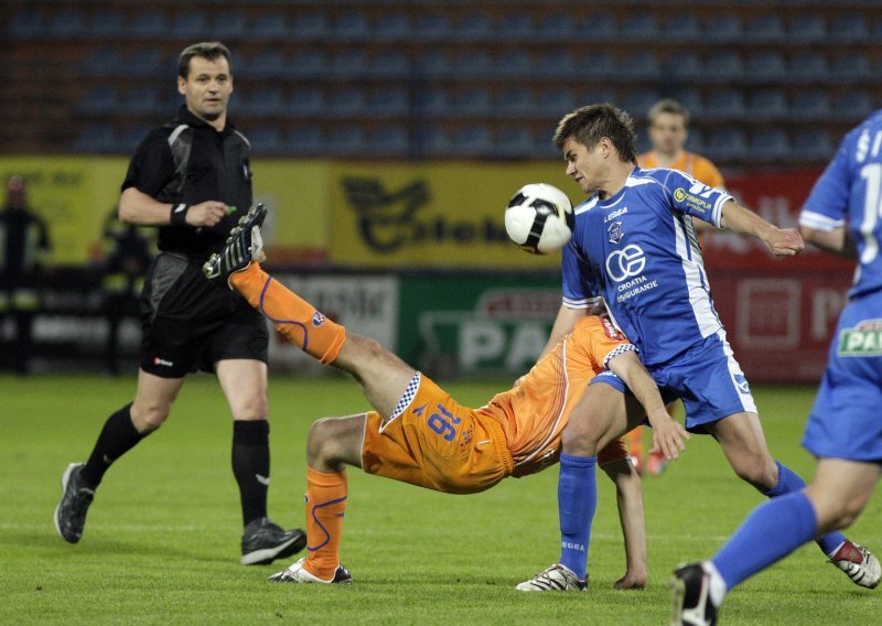 Dinamo i Hajduk tuku se za Brezovca