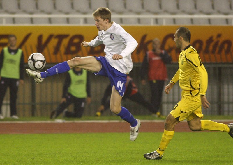 Hajduk zaustavio crnu seriju, Dinamo rutinski