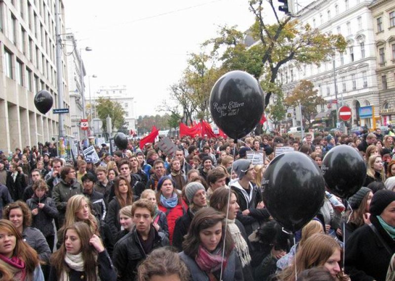 Učenička pobuna zbog deportacije 14-godišnje Araksyje