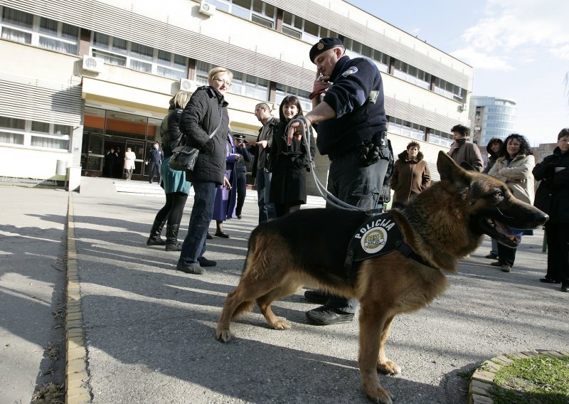 Lažna dojava o bombi na sudu u Ilici