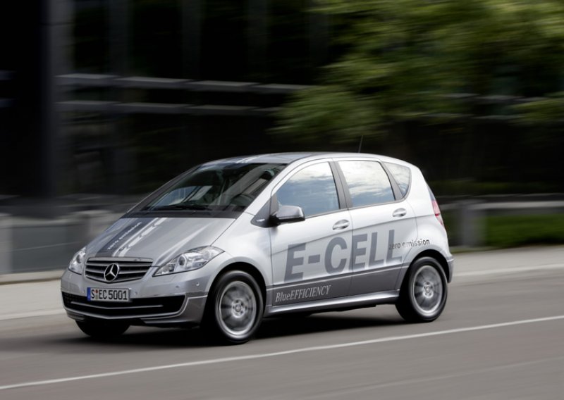 Mercedes isporučuje 500 električnih auta A-klase