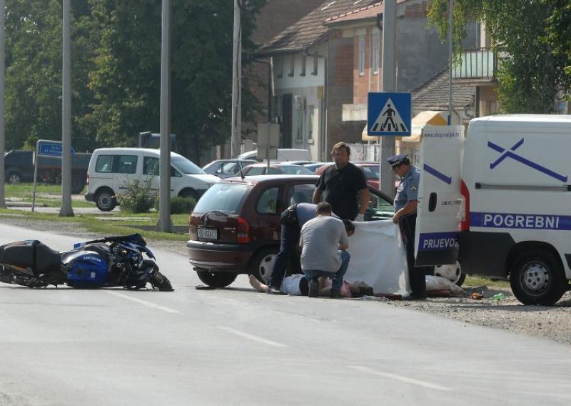 U Čepinu poginuo motociklist