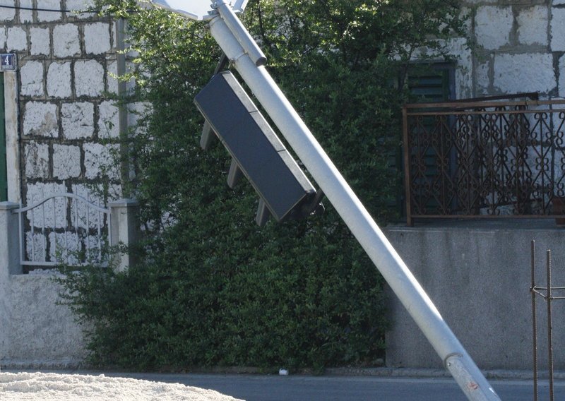 Uhvaćen razbijač semafora na Trešnjevci