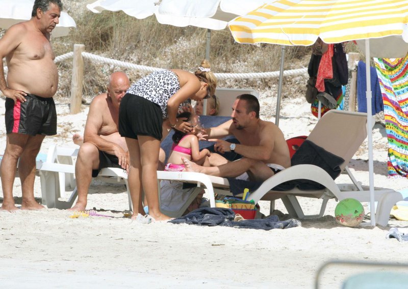 Franck Ribery na odmoru spašava brak