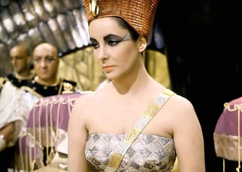 Kleopatra umrla od koktela droga i otrova